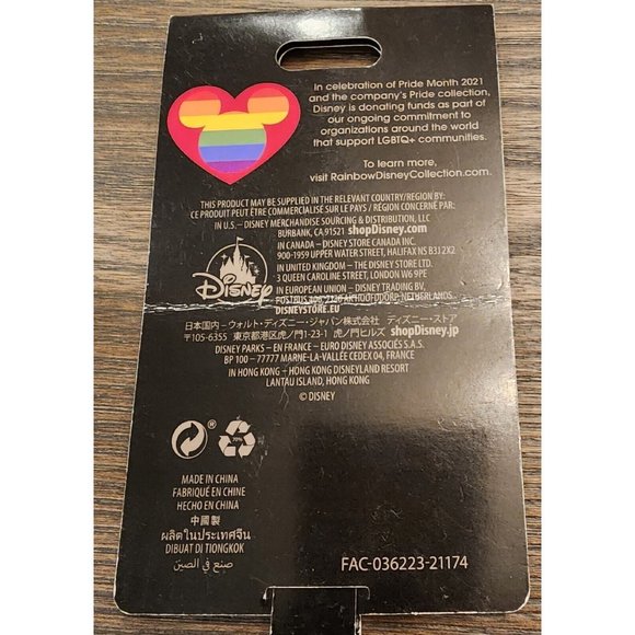 Disney Rainbow Collection Glitter Mickey Keychain Clip with Castle PRIDE - Picture 8 of 10